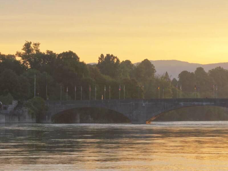 Sonnenuntergang am Rhein