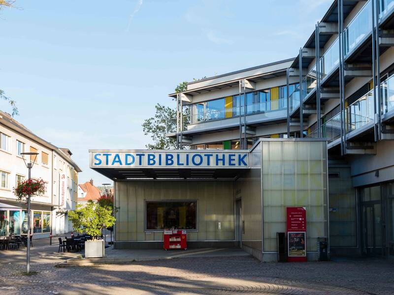 Stadtbibliothek Haupteingang