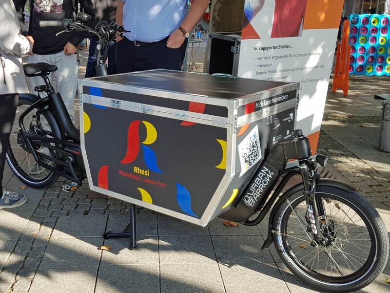 Lastenrad "Rhesi" mit großer Staufläche. 