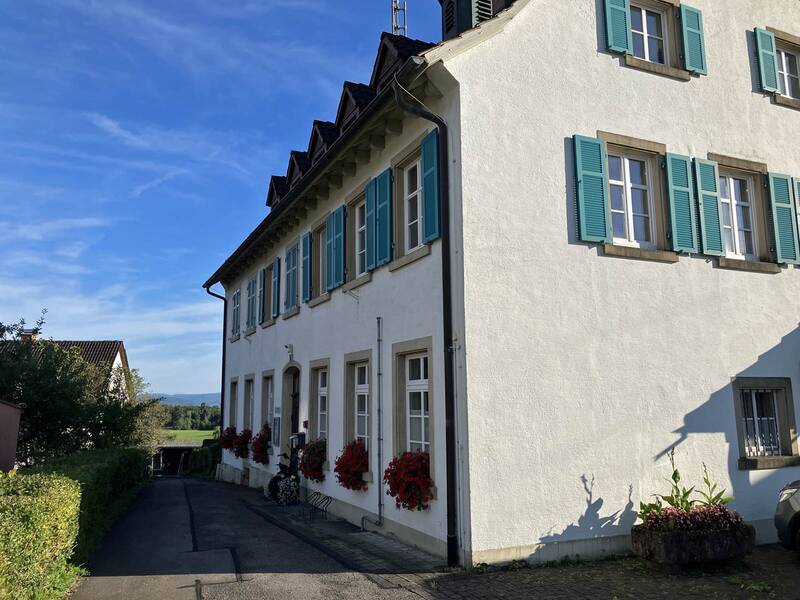 Ortsverwaltung Nordschwaben. Gebäude von der hinteren Seite. 
